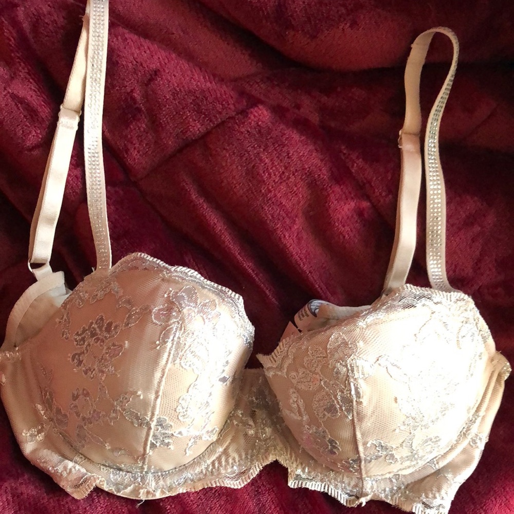Victoria Secret - 32D Dream Angels lined demi